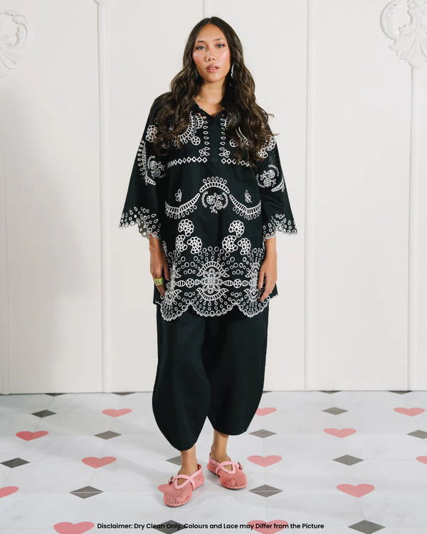 Monochrome '25 - Chevré White